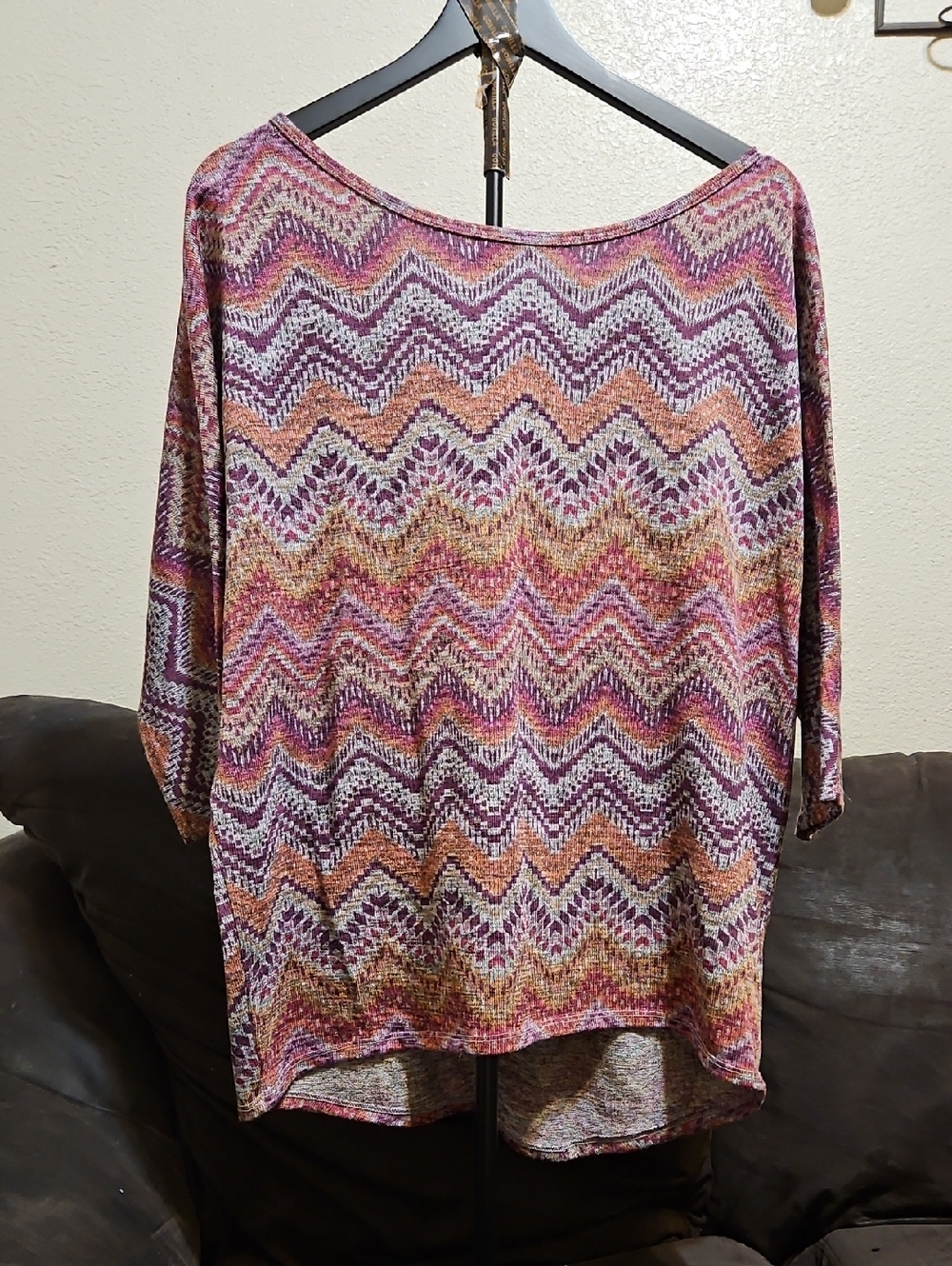 Women's Chevron Knit Tunic Top - Pink Multi